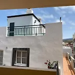 בית נופש In Tenerife With Sea Views