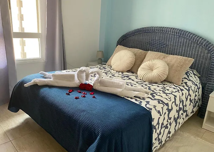 In Tenerife With Sea Views *